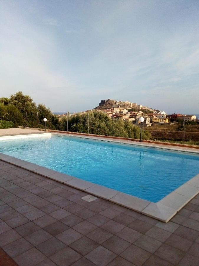 Happy Sun Apartment Castelsardo Eksteriør billede