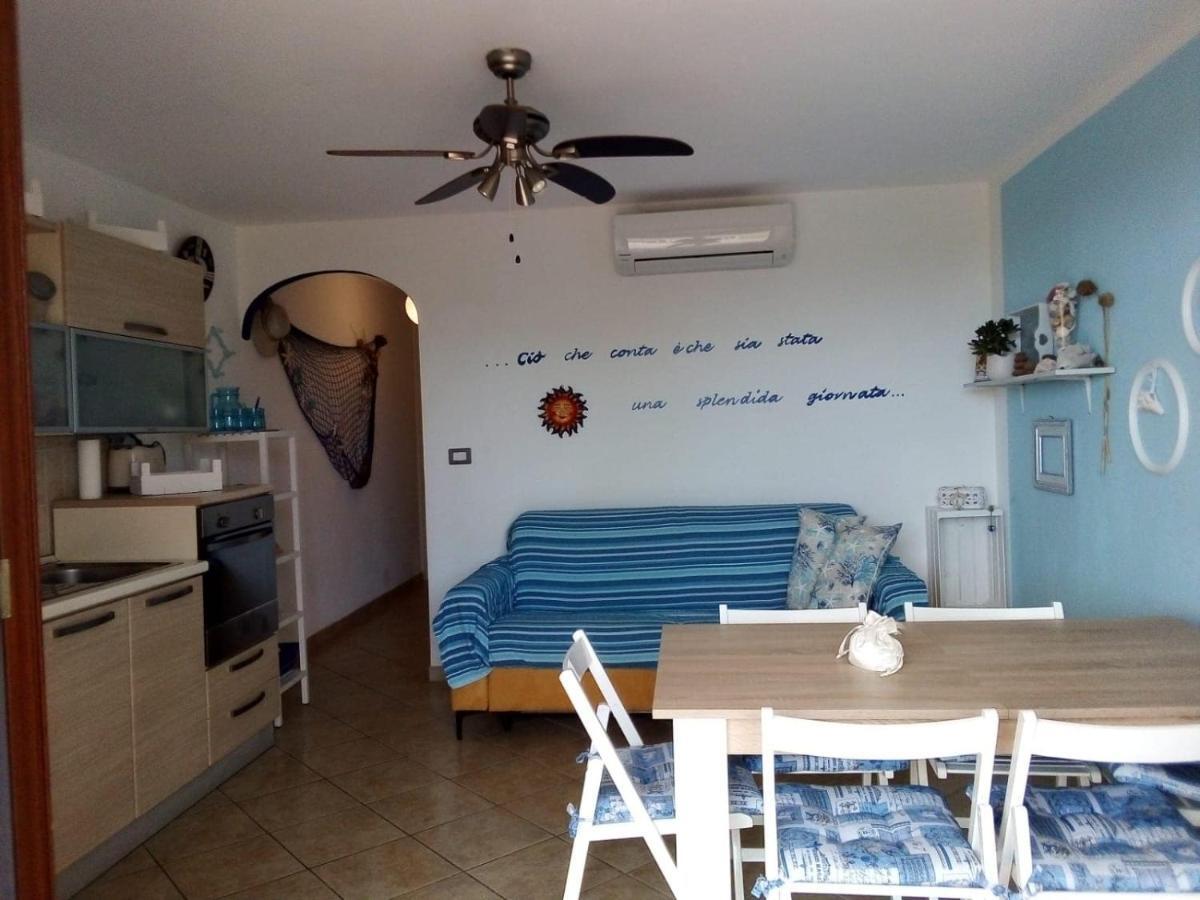 Happy Sun Apartment Castelsardo Eksteriør billede